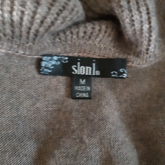 Slonl Taupe Cashmere Blend Sweater Size Medium - Picture 4 of 8